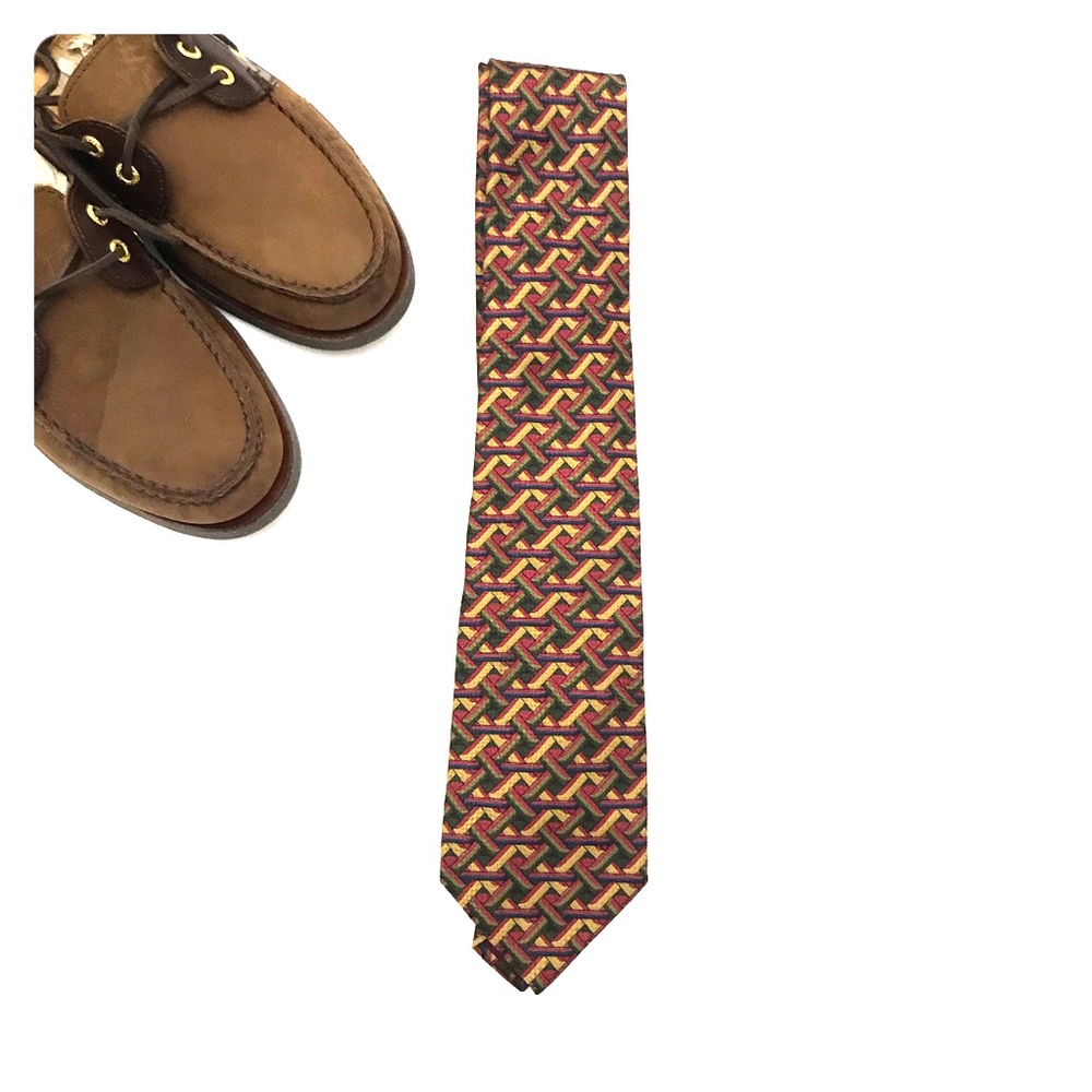 BARNEYS NEW YORK All Silk Necktie